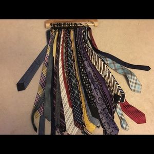 Assorted men’s ties